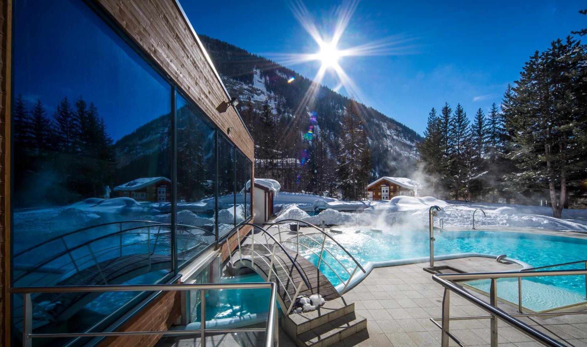 Le Bristol Leukerbad Buitenkant foto