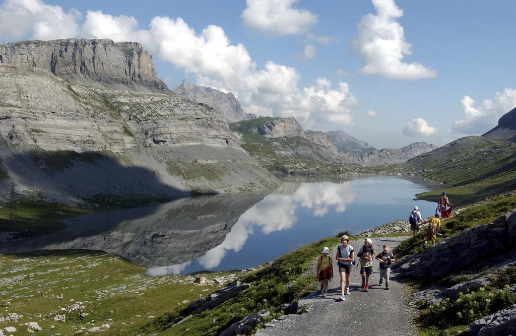 Le Bristol Leukerbad Buitenkant foto