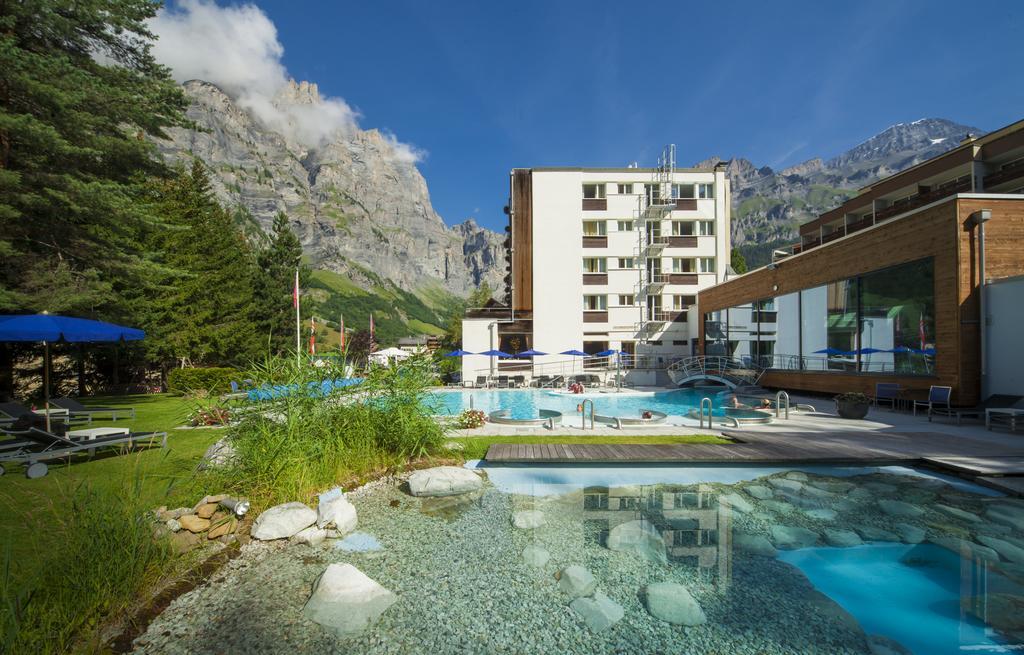Le Bristol Leukerbad Buitenkant foto