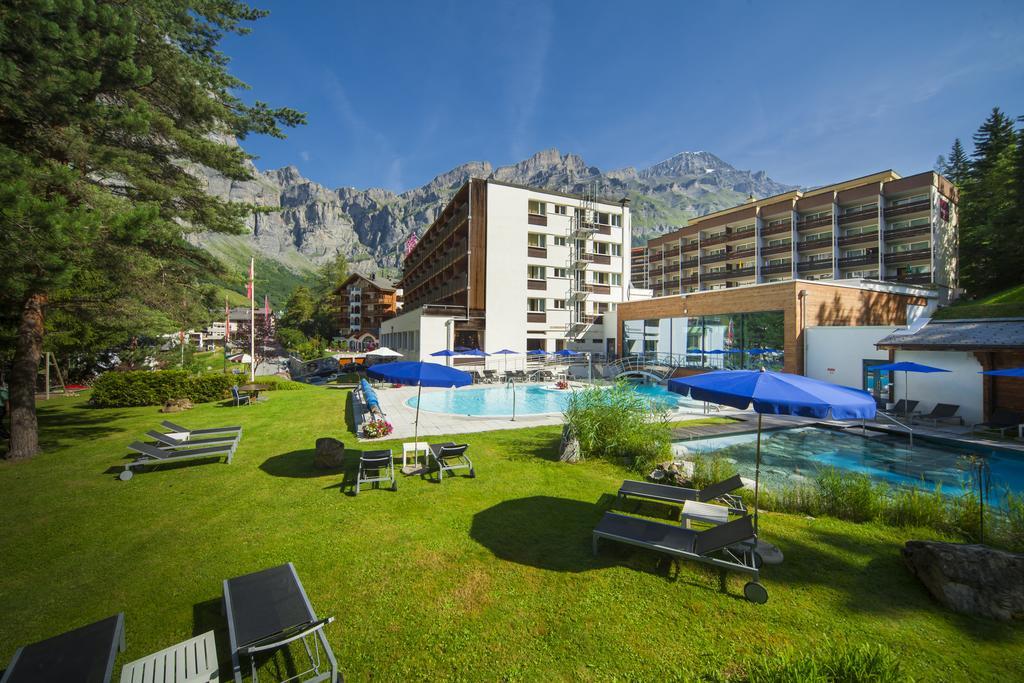 Le Bristol Leukerbad Buitenkant foto